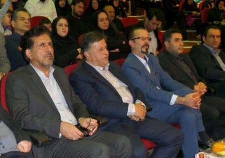 خانواده های ایثارگران آملی تجلیل شدند+ تصاویر