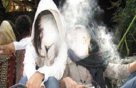 آمار رعبآور مصرف قلیان در دختران! آمار رعبآور مصرف قلیان در دختران!