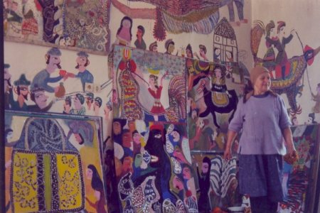 پیرزنی که به خاطر عشق به گاوش جهانی شد/«ننه مکرمه» الگویی برای فرار از پیری پیرزنی که به خاطر عشق به گاوش جهانی شد/«ننه مکرمه» الگویی برای فرار از پیری